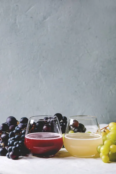 Novo vinho tinto e branco Federweisser — Fotografia de Stock