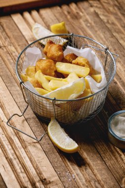 Klasik balık ve patates kızartması