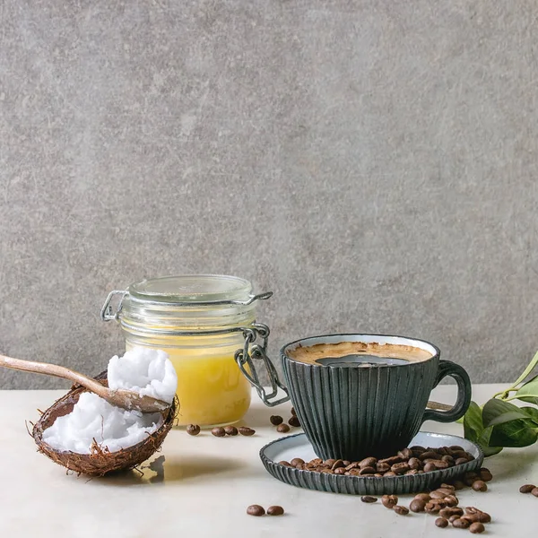 Café a prueba de balas con mantequilla — Foto de Stock