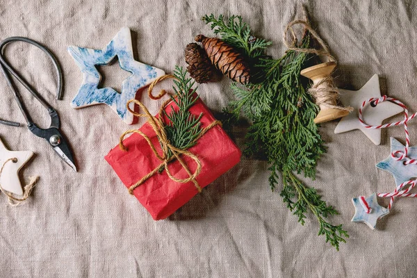 Christmas stars and gifts — Stock Photo, Image