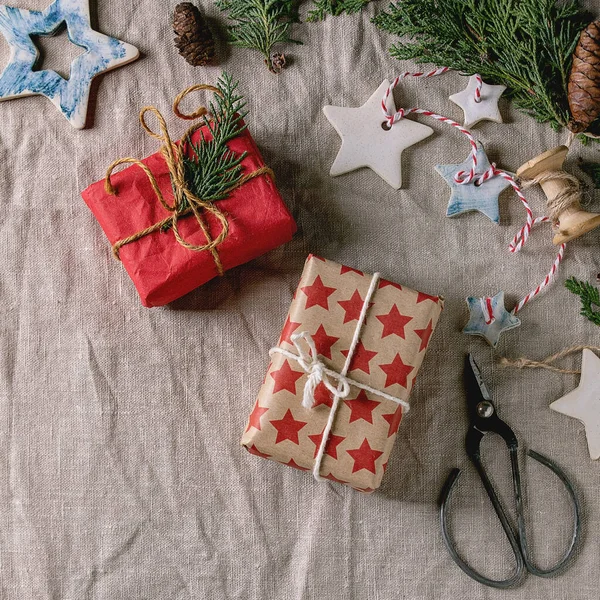 Decoração Natal Estrelas Cerâmicas Branco Azul Envidraçado Tamanho Diferente Caixas — Fotografia de Stock