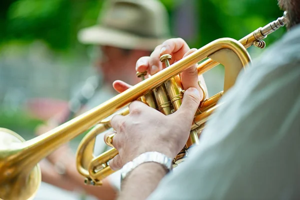 Trumpet Player Performs Street Performances His Group — Stock Photo, Image