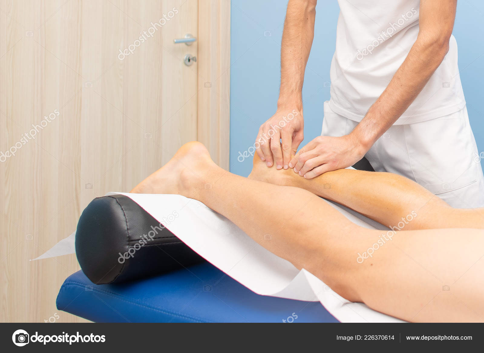 35 Achilles Tendinitis Stock Photos Images Download Achilles Tendinitis Pictures On Depositphotos 35 Achilles Tendinitis Stock Photos Images Download Achilles Tendinitis Pictures On Depositphotos