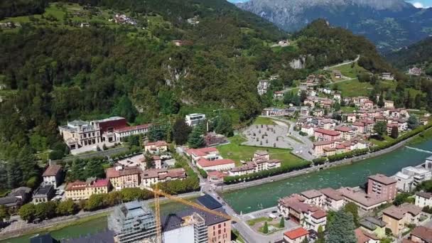 Kamerafahrt Von Der Drohne Der Stadt San Pellegrino Terme Ende — Stockvideo