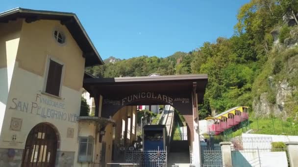 Neue Standseilbahn Von San Pellegrino Terme Drohne Von Unten Nach — Stockvideo