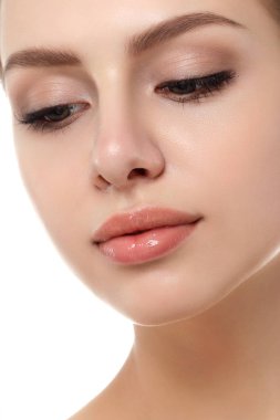 Genç güzel kadın yüz görünümü kapatın