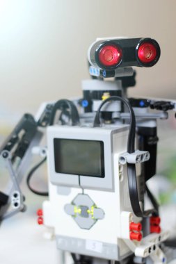 Robotics.Best Hediyelik bebek için.