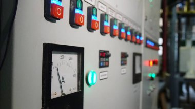 Düğme uzaktan kumanda fabrika .donanımlara, ekipman, bitki