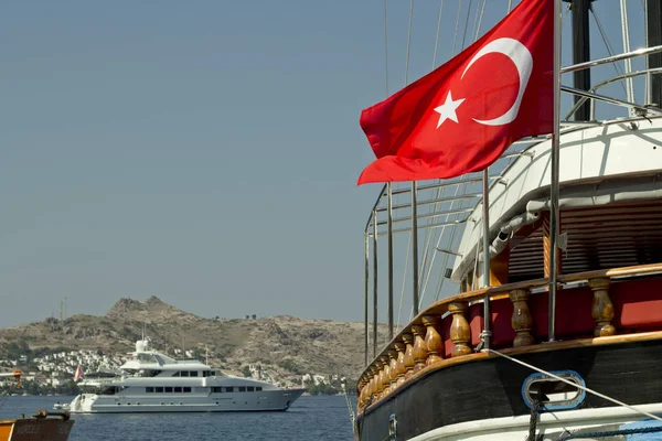 Bodrum, Türkiye-Haziran 2019 :Ege Denizi Körfezi'nde yat.