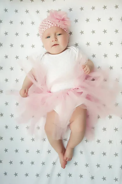 Retrato Uma Linda Menina Menina Recém Nascida — Fotografia de Stock