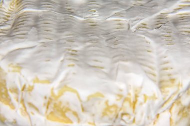 Makarna peynirli camembert veya brie yakın doku- süt üretimi. Kopyalama alanı olan en üstteki görüntü. İtalyan mutfağı kavramı.