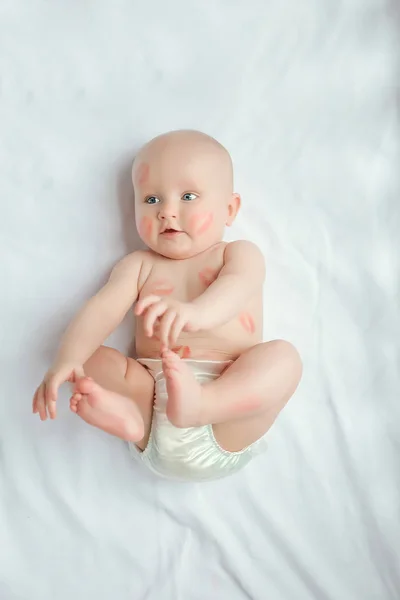 Funny Little Baby Wearing Diaper Playing White Knitted Blanket Sunny — Stock Photo, Image