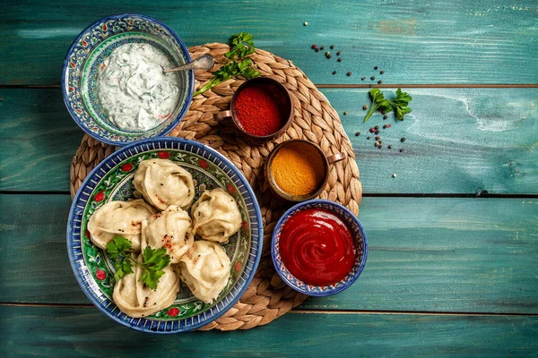 Plato Uzbeko Casero Hervido Manti Manty Chuchvara Albóndigas Típicas Cocina —  Fotos de Stock