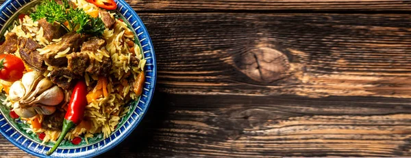 Traditional Uzbek Meal Called Pilaf Rice Meat Plate Oriental Ornament — Stock Photo, Image