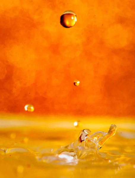 Altın Damla Sıçrama Fotoğrafçılığı — Stok fotoğraf