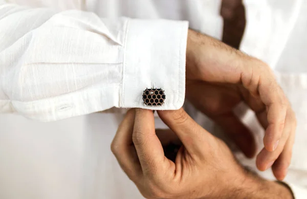 White Male Hands Placing Cufflinks Sleeves His White Shirt — Stock Photo, Image