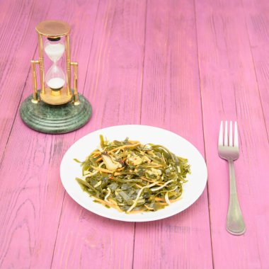 Hafif arka planda deniz lahanası