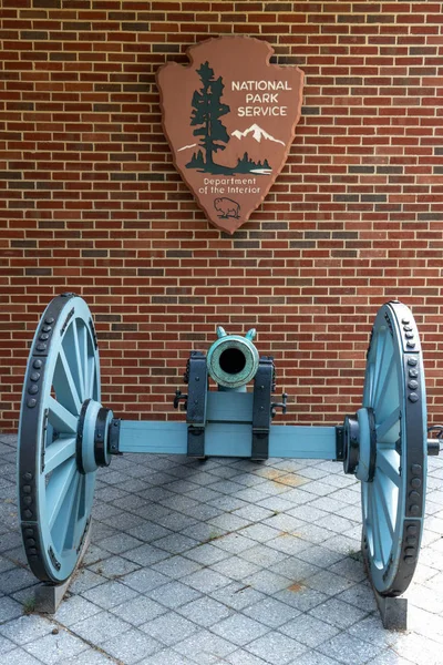Nps Skilt Kanon Fra Yorktown Battlefield Yorktown - Stock-foto