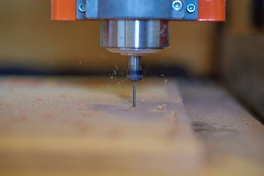 Talaşlı kayın ahşap frezeleme işlemi