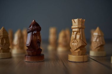 Satranç figürünün başarılı oyunu