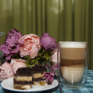 Kahvaltı kapuçino geç americano kahve 