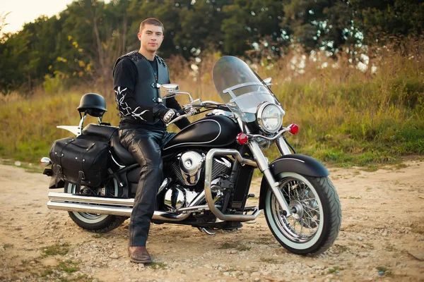 Smiling Biker Sitting Big Chopper Bike Field — Stock Photo, Image