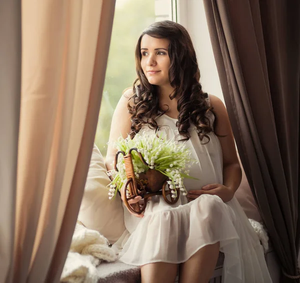 Young Pregnant Woman Sitting Window — Stock Photo, Image