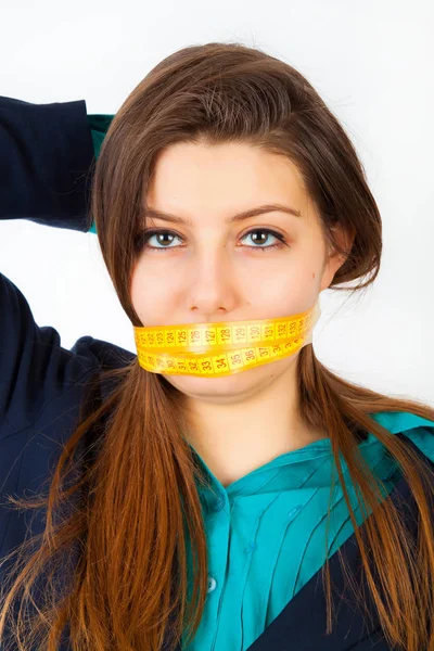 Ung Vakker Forretningskvinne Med Tape Munnen – stockfoto