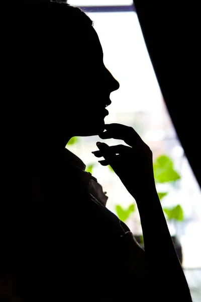 Silhouette Young Woman — Stock Photo, Image