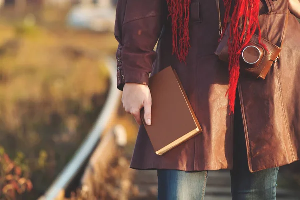 Young Girl Leather Coat Book Walking Railroad Sunshine Sunrise — Stock Photo, Image
