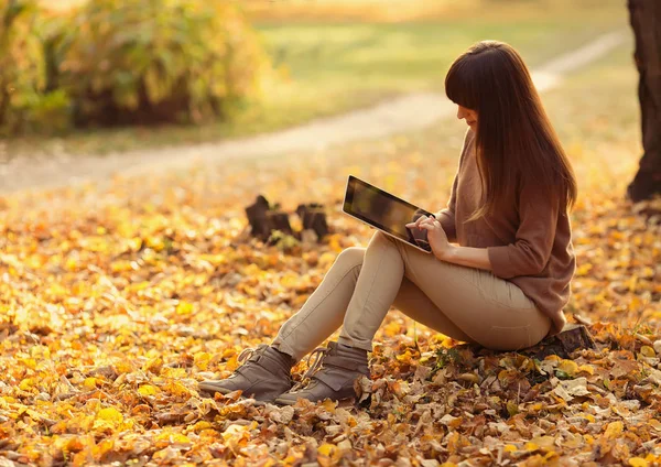 Smiling Girl Tablet Autumn Landscape Outdoors — Stock Photo, Image