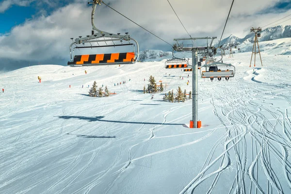 Skvělé Lyžařské Středisko Úžasné Sjezdovky Lanovky Alpe Huez Francie Evropa — Stock fotografie