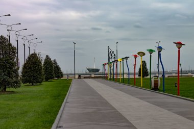 Parktaki renkli ışıklar.