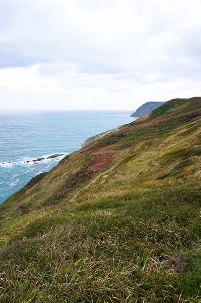 uçurum kıyılarında