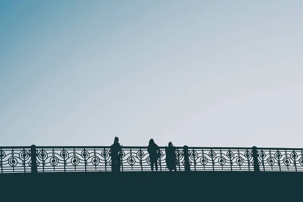 Het Silhouet Van Mensen Straat — Stockfoto