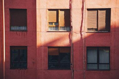 Bina içinde pencere