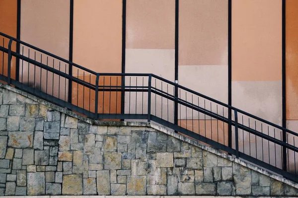 通りの階段建築 — ストック写真
