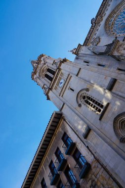                         Kilise mimari şehrin. Bilbao. İspanya.       