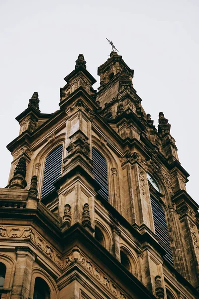教会建筑学在城市 毕尔巴鄂 西班牙 — 图库照片