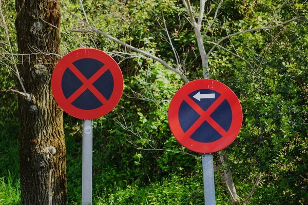 Spanya Bilbao Şehrinde Sokakta Park Yasak Trafik Işareti — Stok fotoğraf