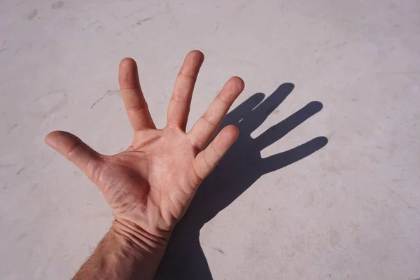 Hombre Mano Sombra Silueta Calle — Foto de Stock