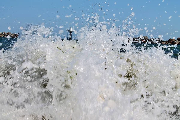 Vattenvågor Och Vattenytor Kusten Och Stranden — Stockfoto