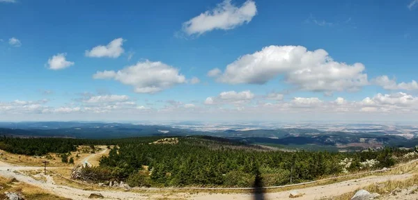 Krajobraz Panoramiczne Widoki Szczyt Góry Brocken Niemieckim Regionie Harz — Zdjęcie stockowe