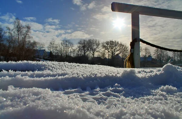 Wunderschöne Winterlandschaft Mit Schnee Und Eis — Stockfoto