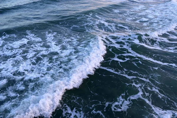 Wildwasseroberfläche Der Ostsee — Stockfoto