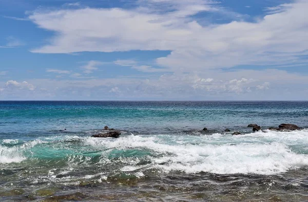 Zachwycające Fale Oceanu Indyjskiego Plażach Seszeli Wyspa Paradise — Zdjęcie stockowe