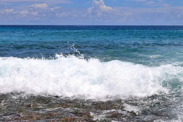 Maravilhosas Ondas Oceânicas Indianas Nas Praias Ilha Paradisíaca Seicheles — Fotografia de Stock