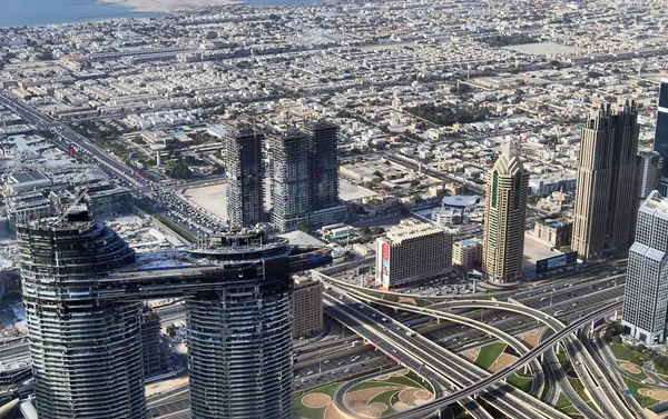 Tetőre Kilátással Dubai Burj Khalifa Eljárás Keretében Lefolytatatott 154 Padlóról — Stock Fotó