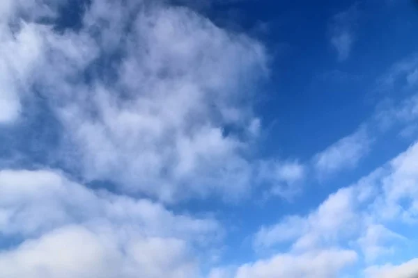 Flauschig Weiße Wolken Blauen Himmel Norddeutschland — Stockfoto