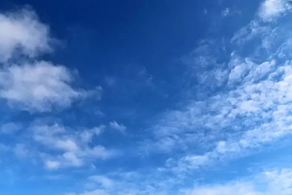 Nuvens Cirros Céu Azul Fotografado Norte Alemanha — Fotografia de Stock